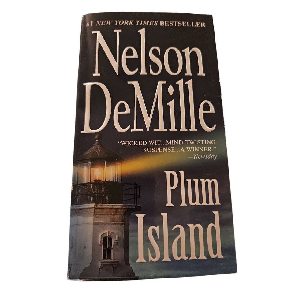 Plum island by Nelson DeMille grand central publishing books isbn 9781455502622
